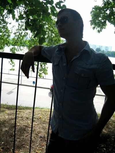  ,   Ruslan, 35 ,   ,   , c 