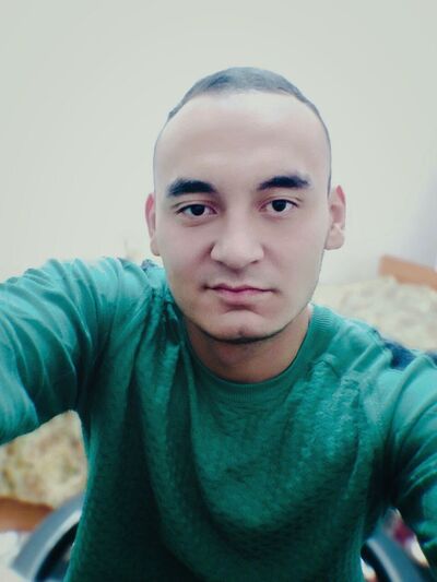  ,   Johny, 31 ,  