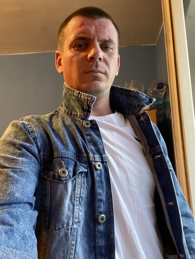  ,   Denis, 45 ,   