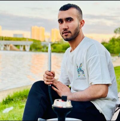  ,   Ali, 24 ,  