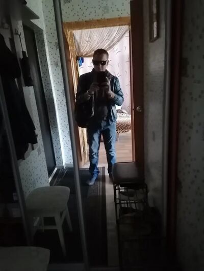  ,   Denis, 33 ,   ,   , c , 
