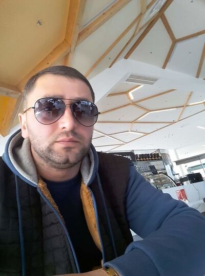  ,   Davit, 40 ,   ,   , c 