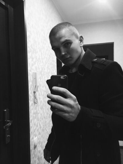  ,   Toxa, 33 ,   ,   , c , 