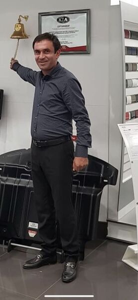  ,   Artur, 41 ,   ,   