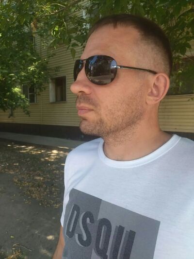  ,   Maks, 38 ,   ,   , c 