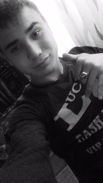  ,   Alexandru, 27 ,   
