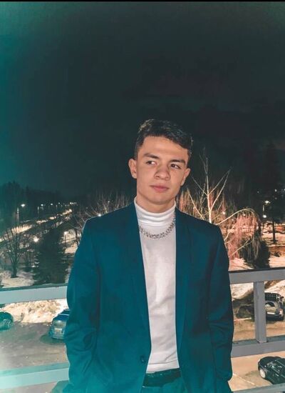 ,   Ivan, 22 ,   ,   