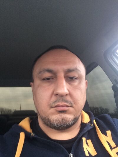  ,   David, 42 ,   ,   , c 
