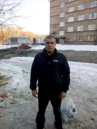  ,   Viktor, 48 ,   ,   , 