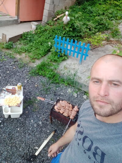  ,   Vadim, 37 ,   ,   