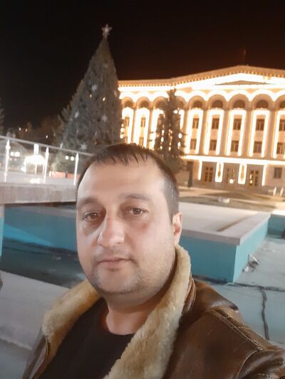  ,   Arman, 43 ,   ,   , c 