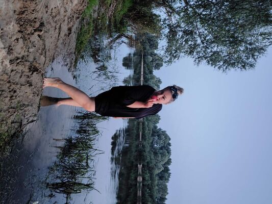  ,   Elena, 44 ,   ,   , c 