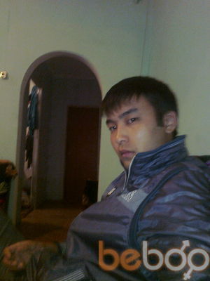  ,   Aza, 33 ,  