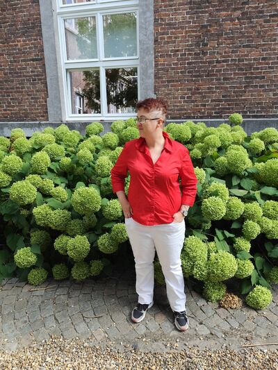  Sint-Truiden,   , 27 ,   c , 
