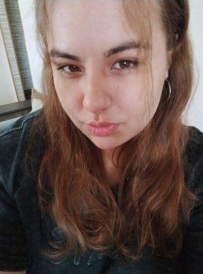   ,   Alina, 19 ,   ,   