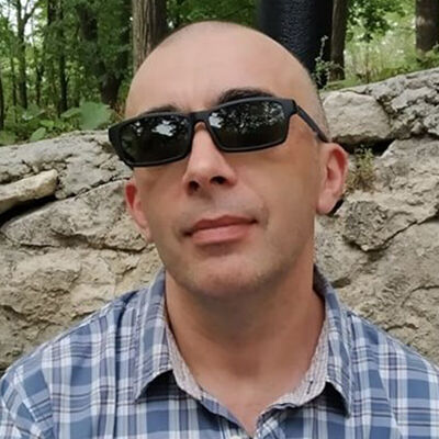  ,   Valerios, 54 ,  