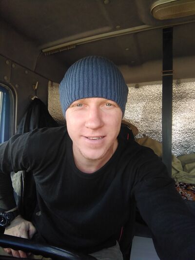  ,   Serega, 37 ,   ,   