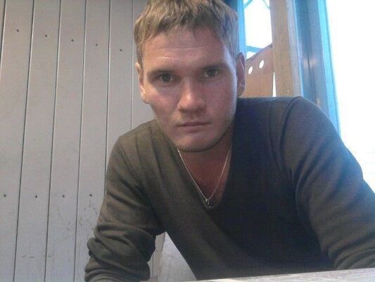 ,   AleksM, 40 ,   
