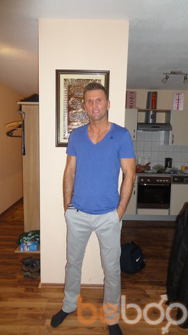  Unna,   Dima, 43 ,   
