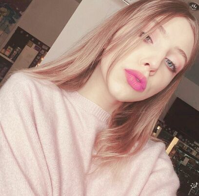  ,   Lady, 25 ,   ,   , c 