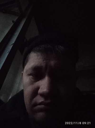  ,   Ruslan, 39 ,   ,   