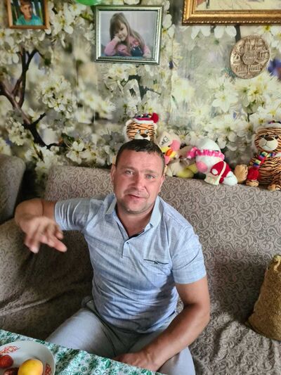  ,   Romeo, 37 ,   ,   