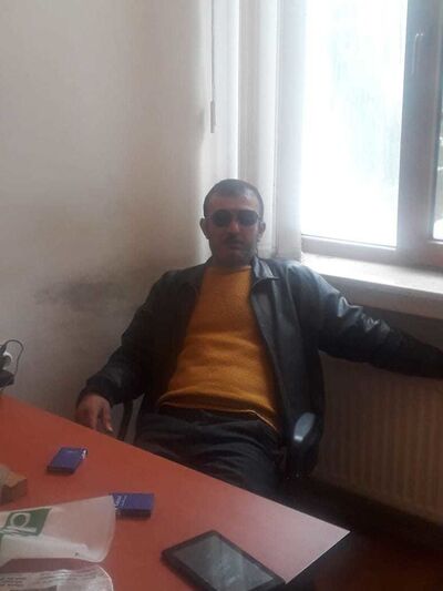  ,   Abbas, 46 ,   ,   , c 