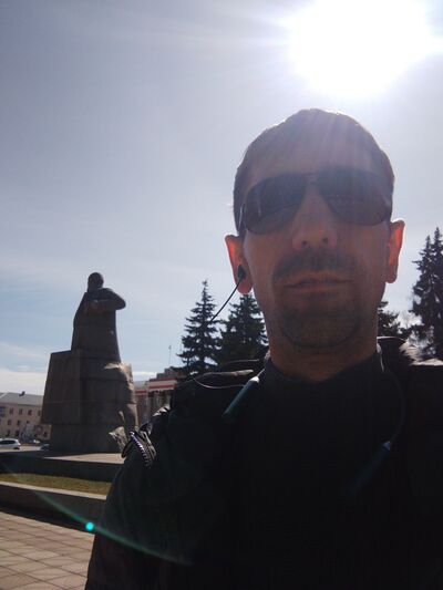  ,   Ilya, 39 ,   ,   