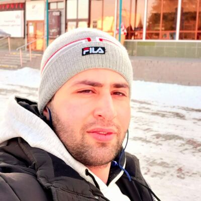  ,   Ceyhun, 30 ,   ,   , c 