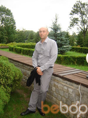  ,   Den, 45 ,   