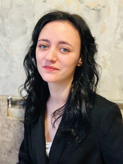  ,   Ekaterina, 23 ,   c , 