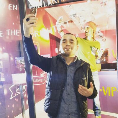  ,   Shaxriyor, 35 ,   ,   , c 
