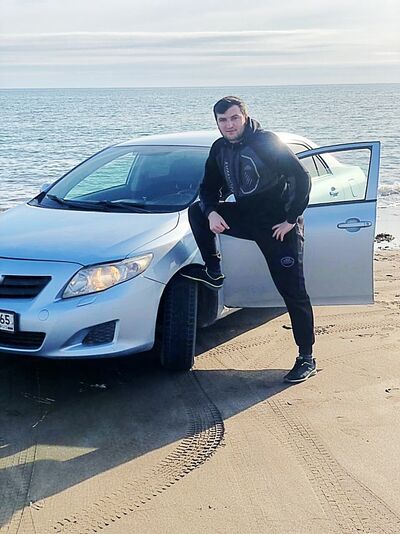  ,   Ruslan, 28 ,   ,   