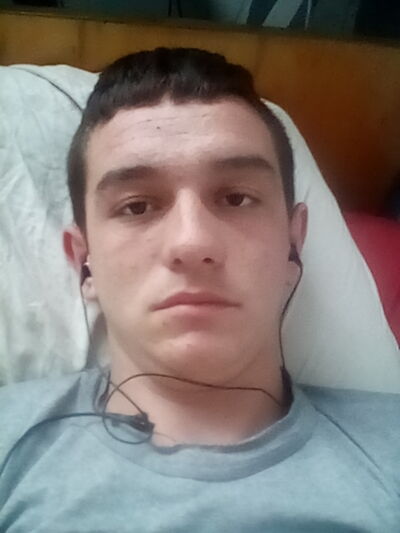  ,   Slavik, 27 ,   