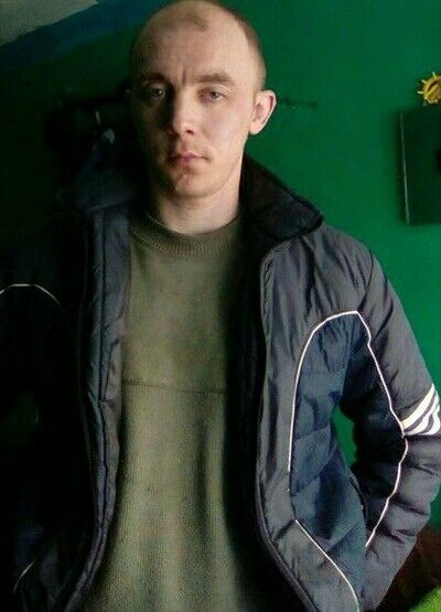  18716684  Nicholas, 38 ,    