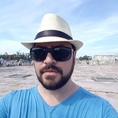 ,   Frank, 50 ,     , c 