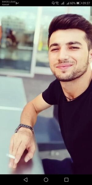  ,   Goga, 32 ,   ,   