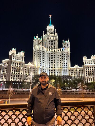  ,   Artyom, 37 ,   ,   