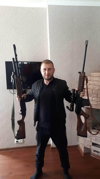  ,   Vitaly, 37 ,   ,   , c , 