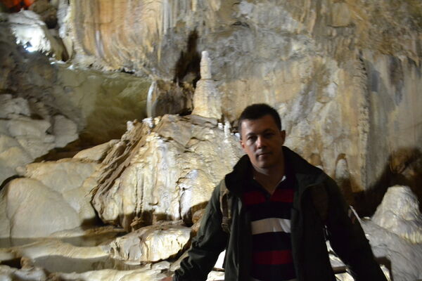  ,   Dan, 37 ,     , c 