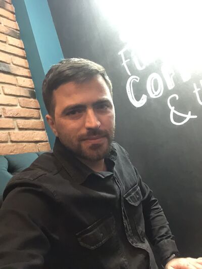  ,   Elnar, 36 ,     