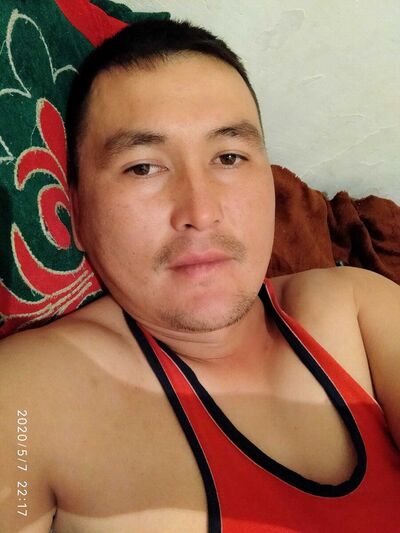  ,   Ruslan, 37 ,     , c , 