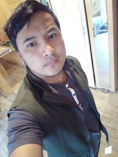  ,   Nuriddinbek, 22 ,   ,   