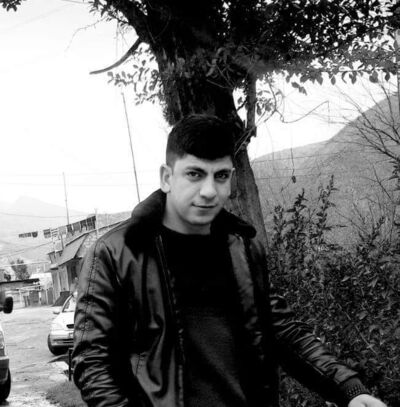  ,   Armen, 34 ,   ,   