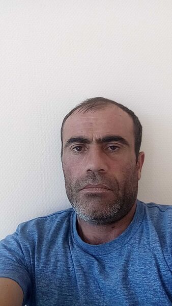  ,   Sarkis, 46 ,   ,   , c 