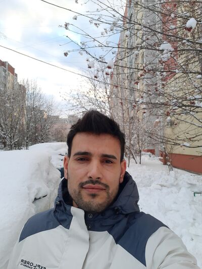  ,   Ali, 37 ,   ,   