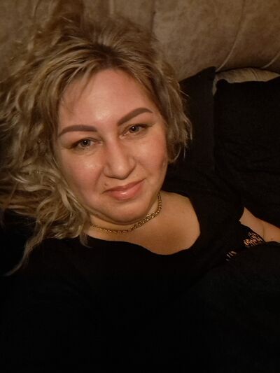  ,   Marina, 48 ,   c 