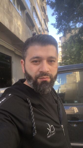  ,   Emil, 40 ,   ,   