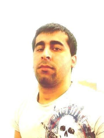  ,   Shaha, 32 ,  