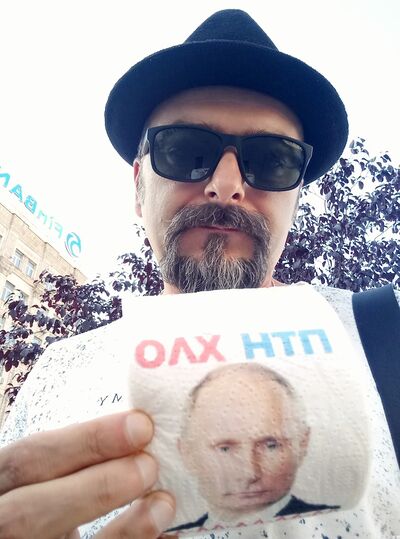  ,   Oleksandr, 44 ,   ,   , c 